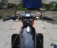 Black Yamaha RX 135