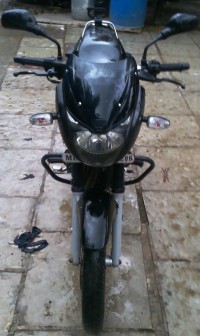 Black Bajaj Pulsar 180 DTSi