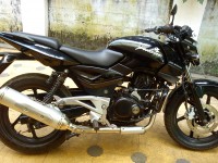 Black Bajaj Pulsar 200 DTSi