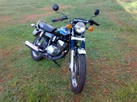 Black Yamaha RX 135