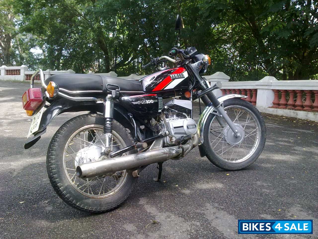 Yamaha RX 100 Picture 3. Album ID is 85598. Bike located in Trivandrum ...