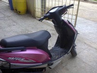 Pink TVS Scooty Streak