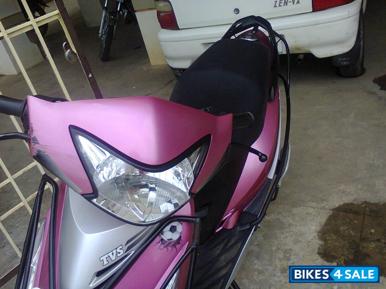 Pink TVS Scooty Streak