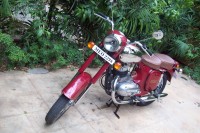 Dark Red Ideal Jawa Yezdi