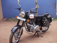 Black Royal Enfield Classic 350