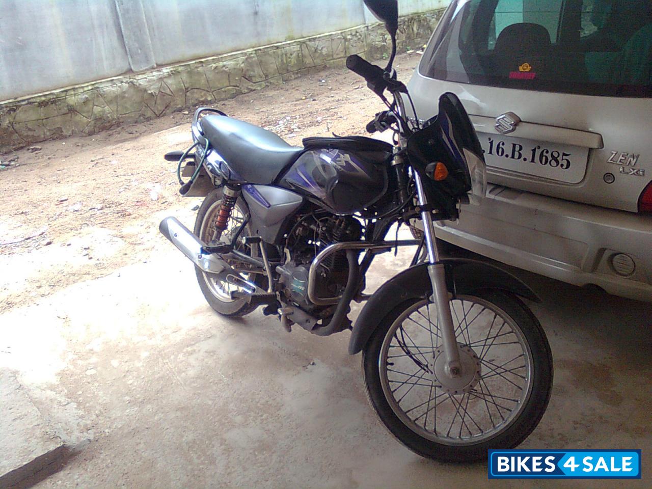 Blue Bajaj Platina 100