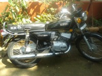 Black Yamaha RX 100