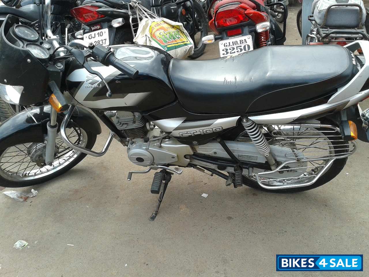 Used 05 Model Bajaj Ct 100 For Sale In Jamnagar Id Black Colour Bikes4sale