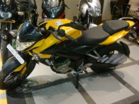 Yellow Bajaj Pulsar 200 NS