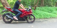 Yamaha YZF R15 V2