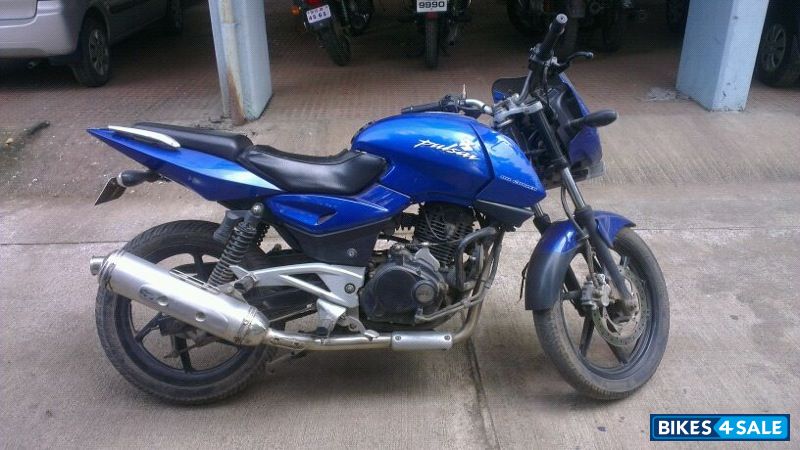 Blue Bajaj Pulsar 200 DTSi