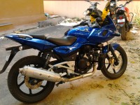 Bajaj Pulsar 220 DTSi