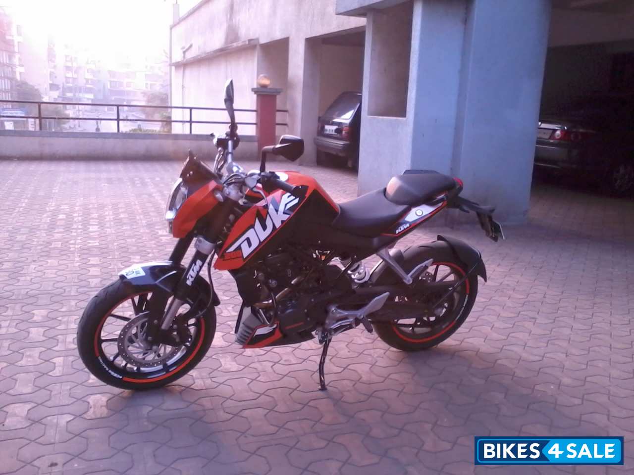 KTM Duke 200