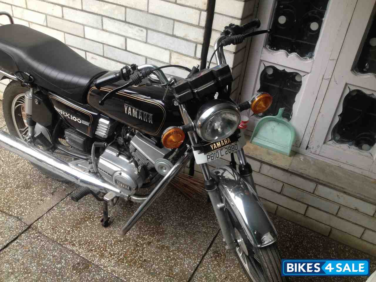 Used 1990 Model Yamaha Rx 100 For Sale In Jalandhar Id Bikes4sale