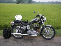 Green-grey Royal Enfield Lightning 535