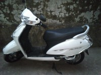 White Honda Activa