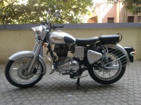 Silver Royal Enfield Classic 350