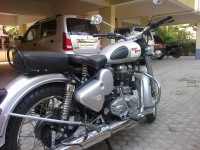 Silver Royal Enfield Classic 350