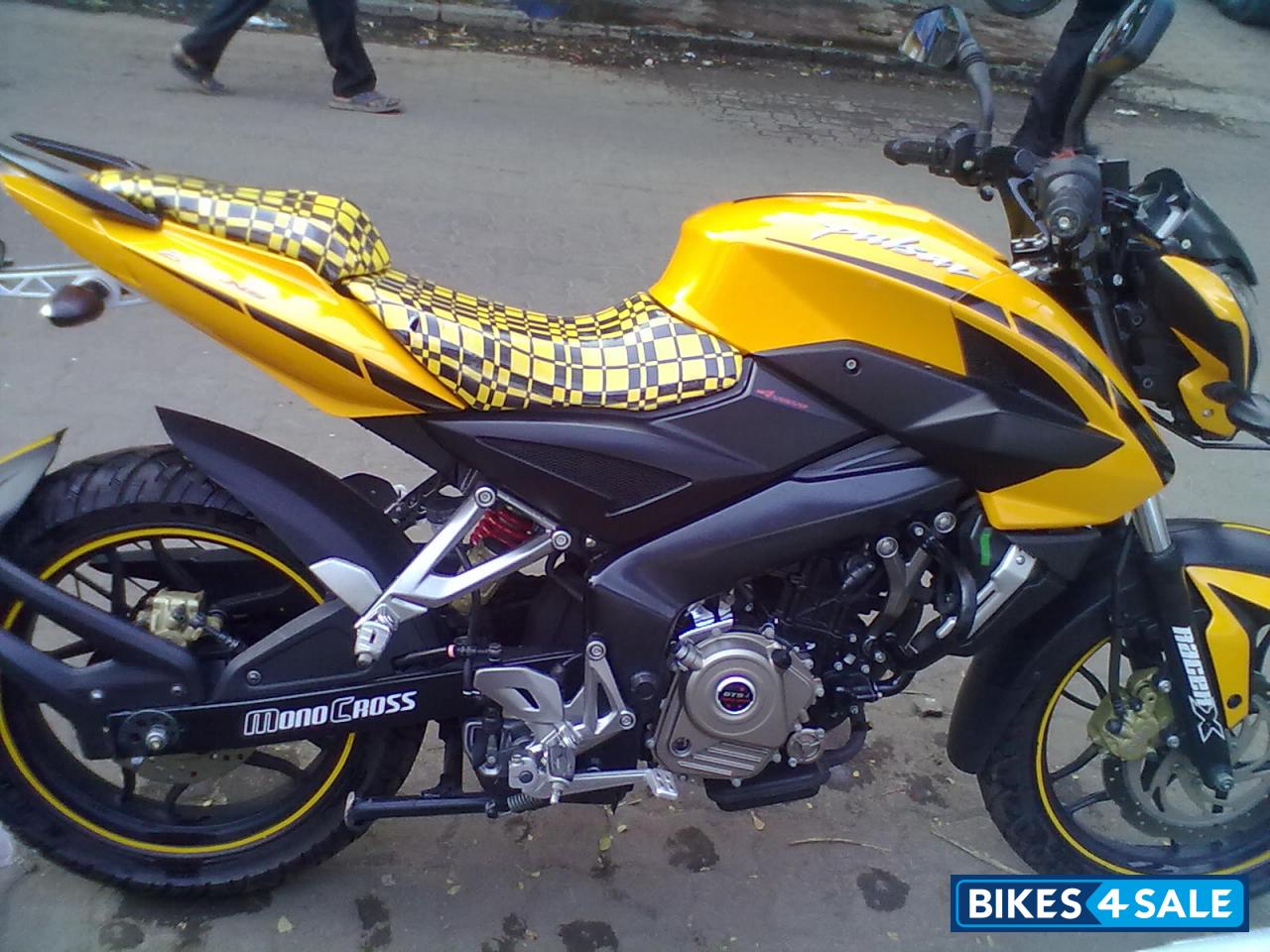 Bajaj Pulsar 200 NS Picture 1. Bike ID 96816. Bike located ...