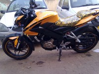 Bajaj Pulsar 200 NS