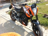 KTM Duke 200