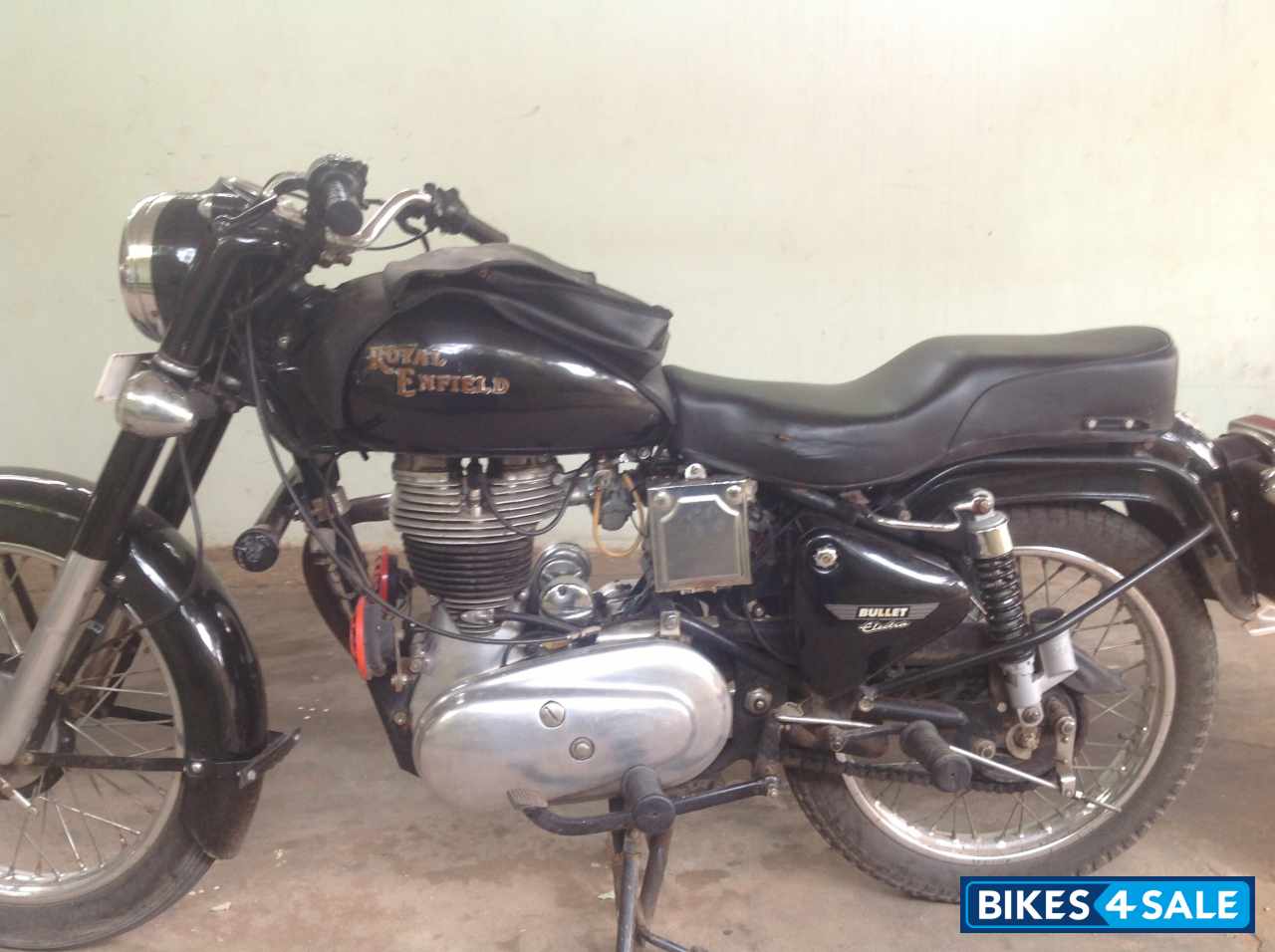 Royal Enfield Bullet One side hub model