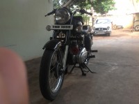 Royal Enfield Bullet One side hub model