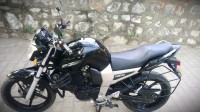 Black Yamaha FZ16