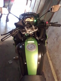 Black Cyber Green Yamaha Fazer