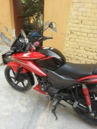 Red & Black Honda CBF Stunner PGM-Fi