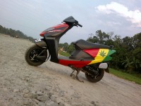 Red Honda Dio