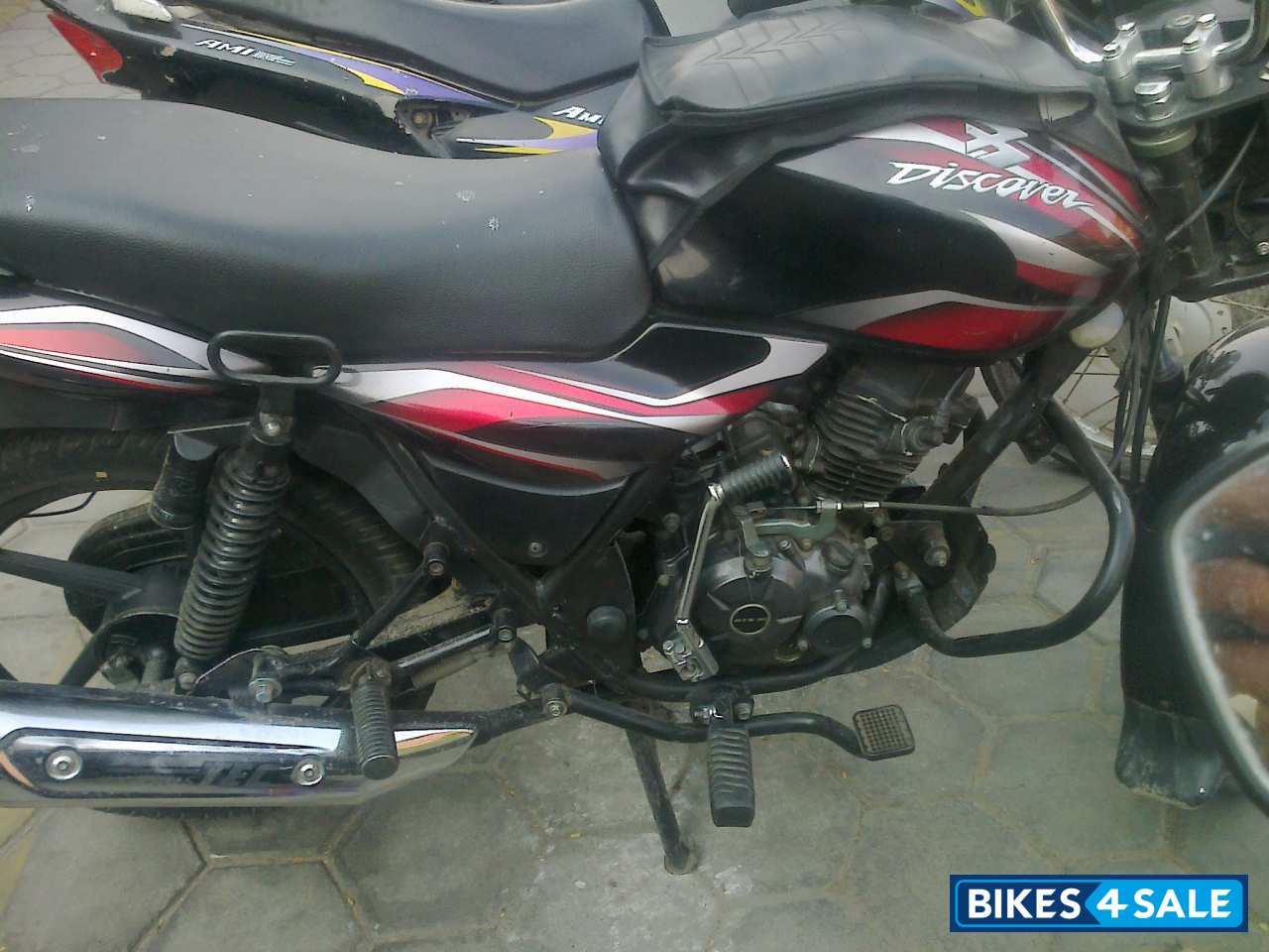 Bajaj Discover 100 DTS-Si