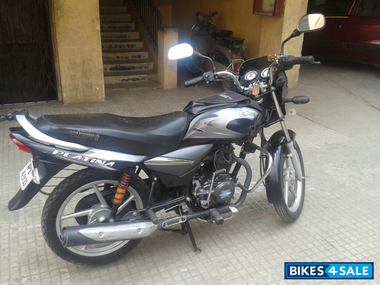 Black Silver Bajaj Platina 100