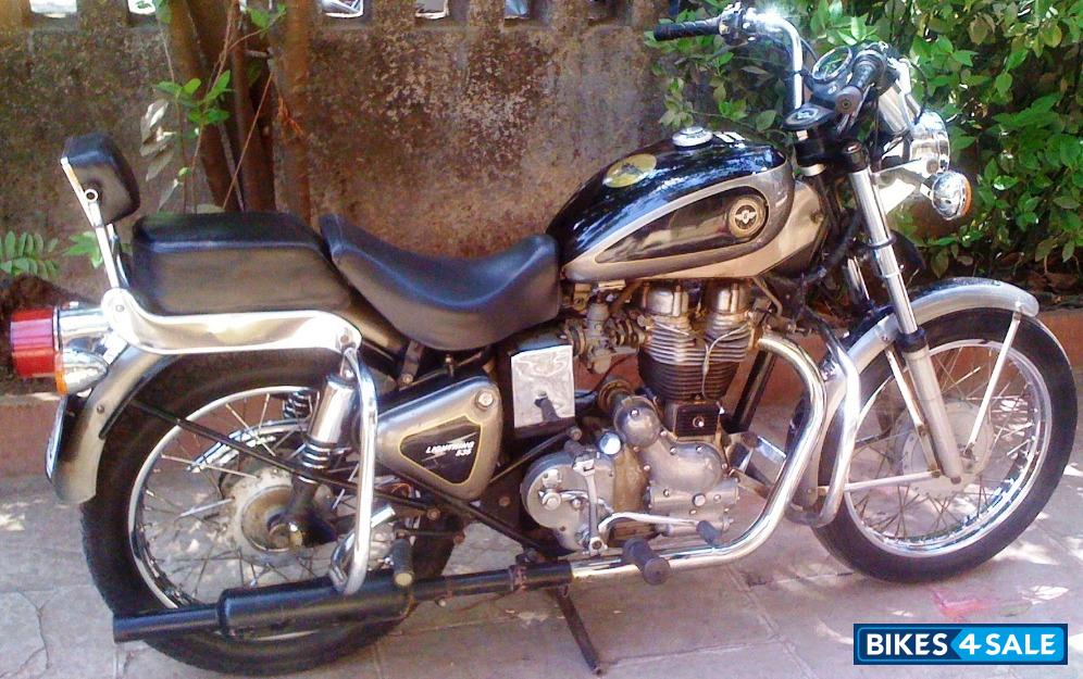 Grey/black Royal Enfield Lightning 535