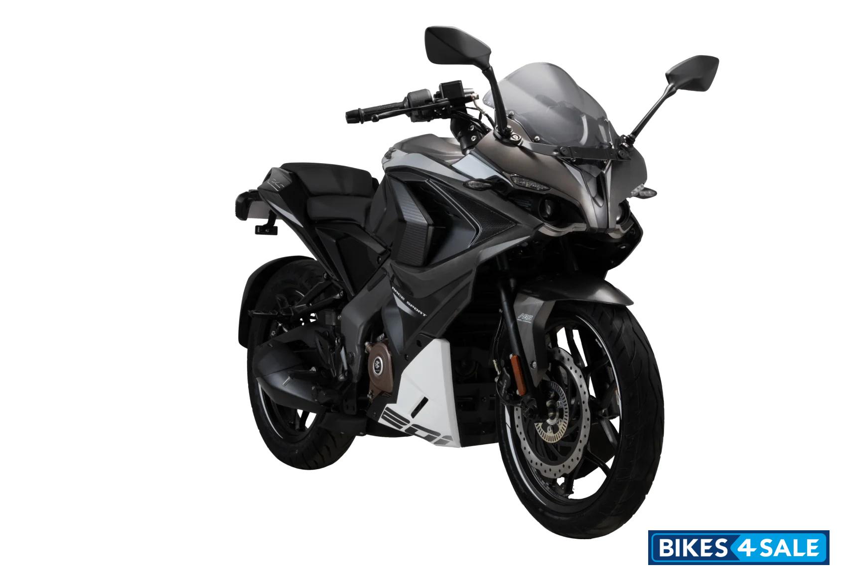 Bajaj Pulsar RS 200 2025