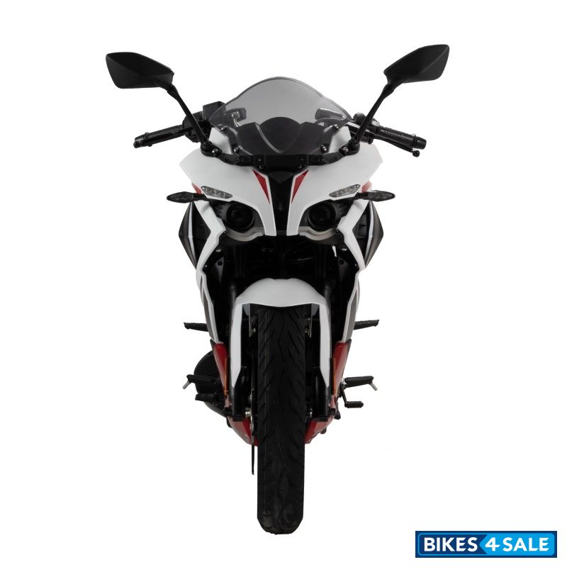 Bajaj Pulsar RS 200 2025