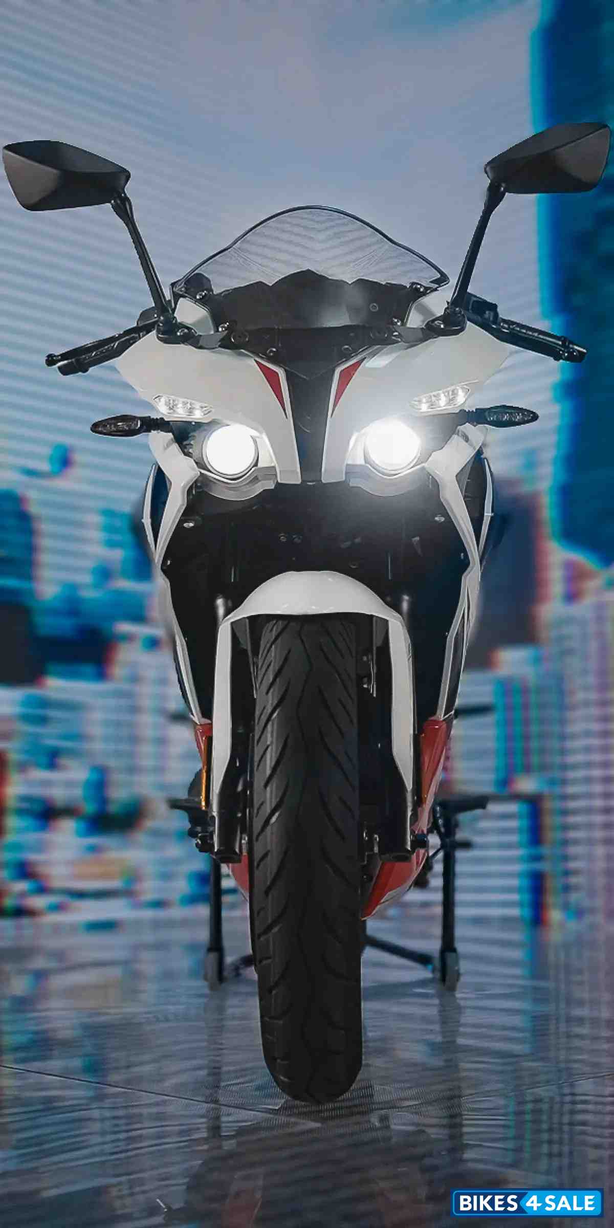 Bajaj Pulsar RS 200 2025