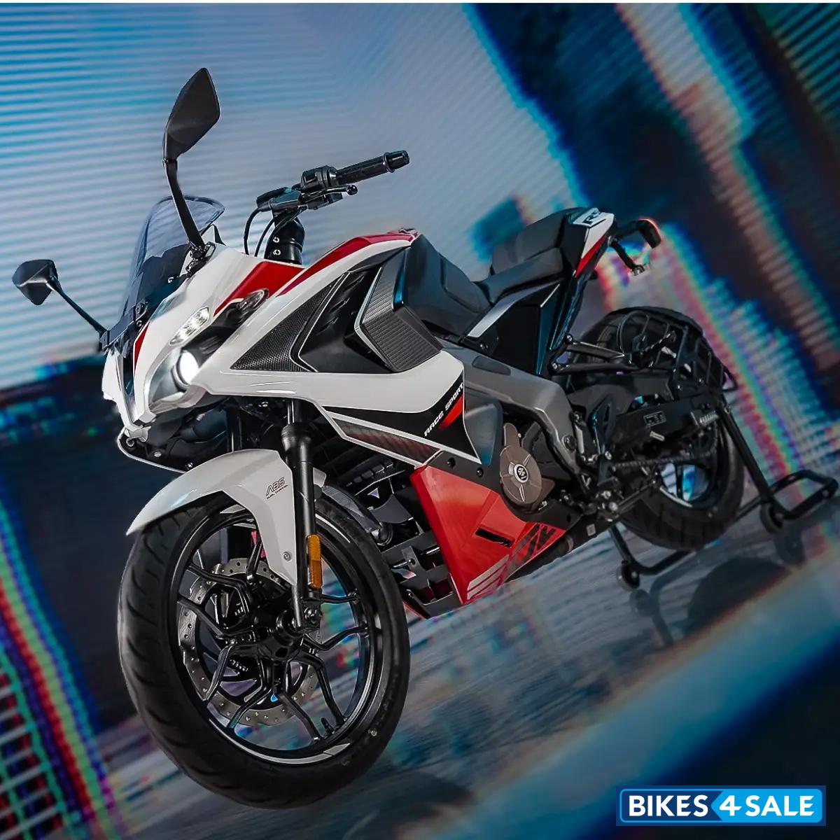 Bajaj Pulsar RS 200 2025