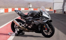 BMW S 1000 RR Pro 2025