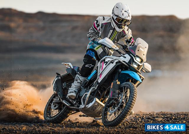 CFMoto 450MT CFMoto 450MT