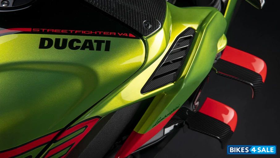 Ducati Streetfighter V4 Lamborghini