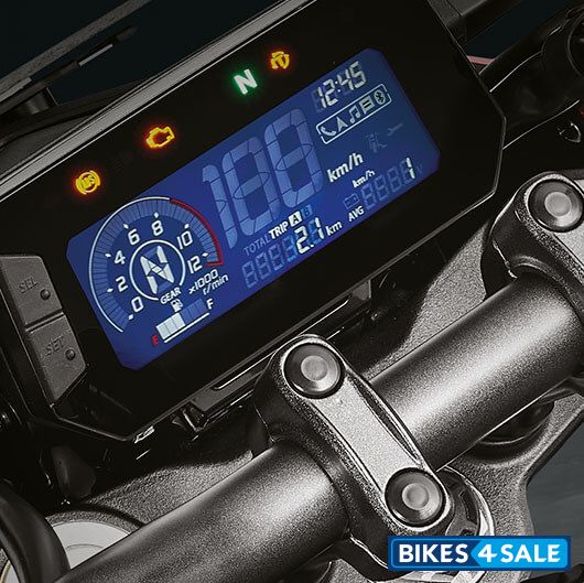 Honda CB300F Flex-Fuel - Honda Smartphone Voice Control System