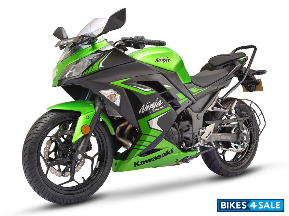 Kawasaki Ninja 300 BS6 2024