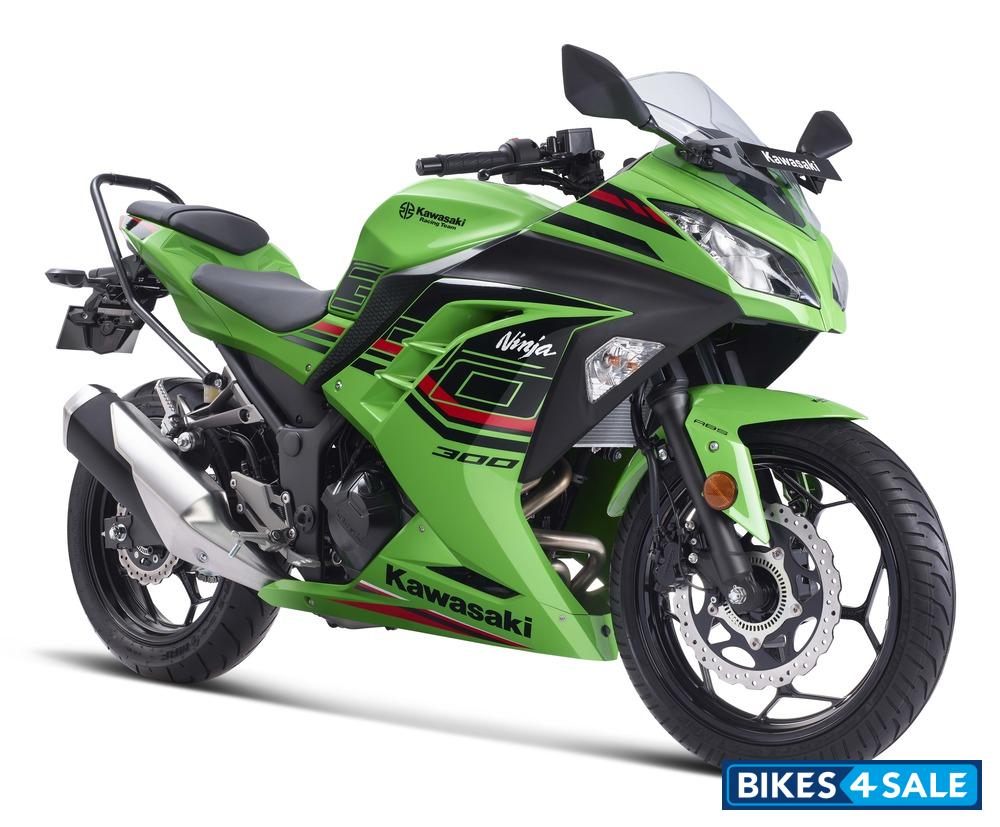 Kawasaki Ninja 300 BS6 2024