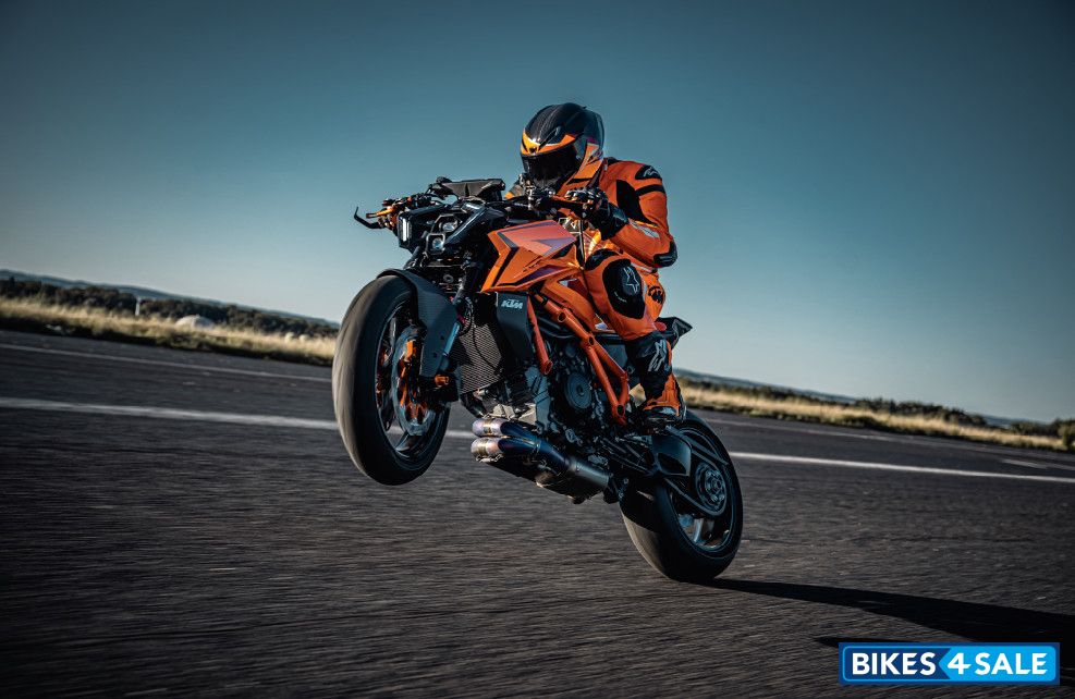 KTM 1390 Super Duke R