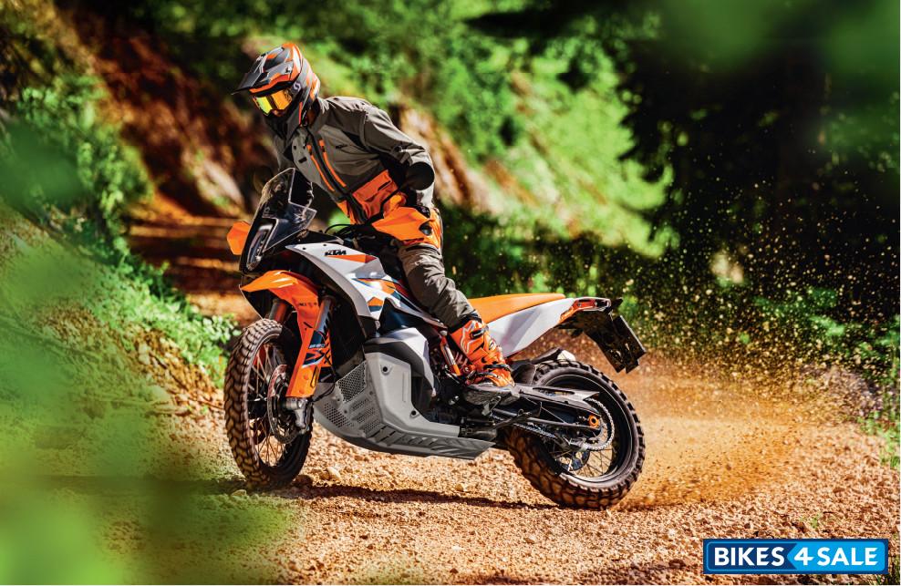 KTM 890 Adventure R 2024