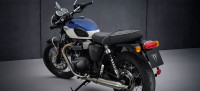 Triumph 2023 Bonneville T100