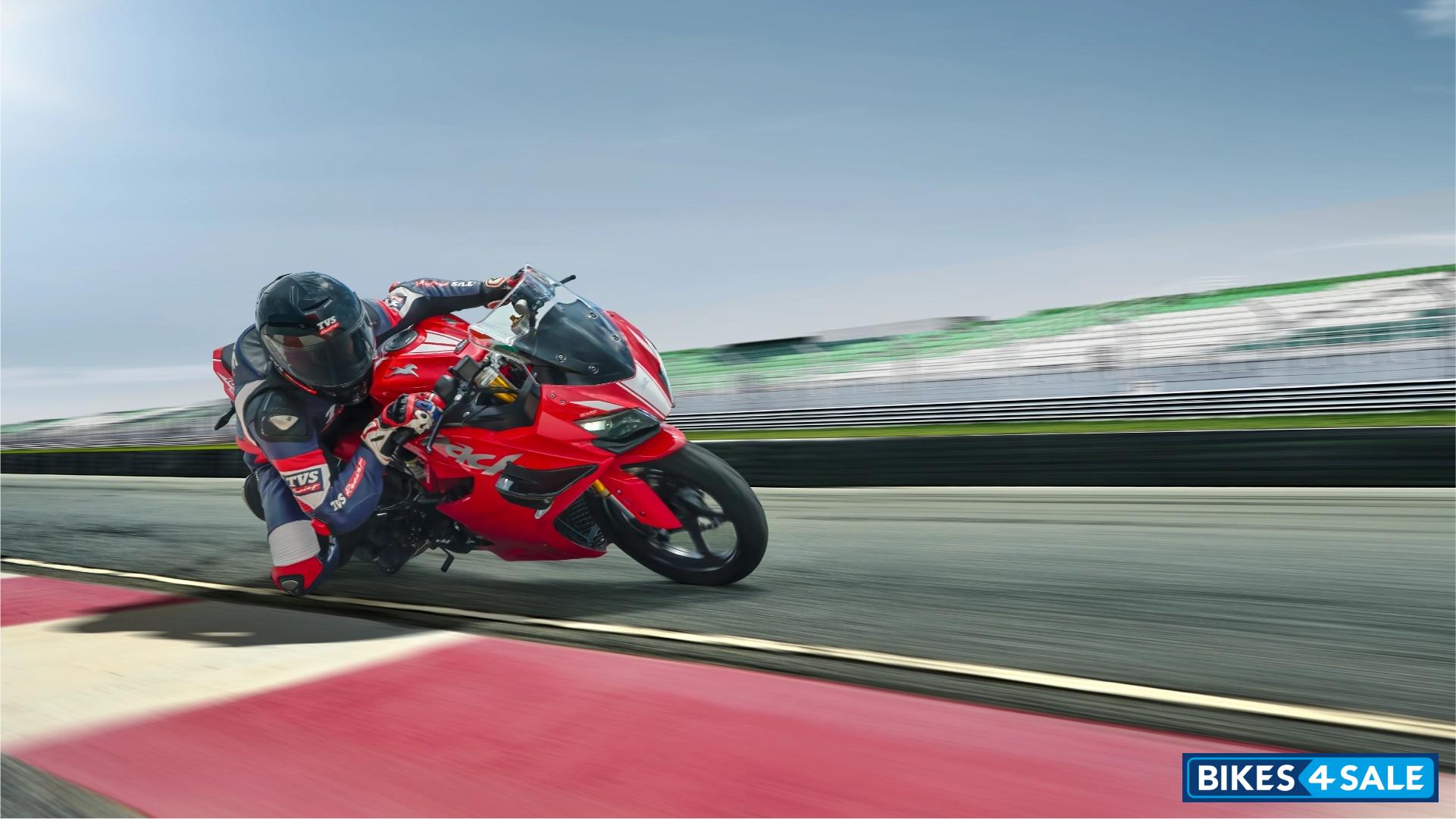 TVS Apache RR 310 2025