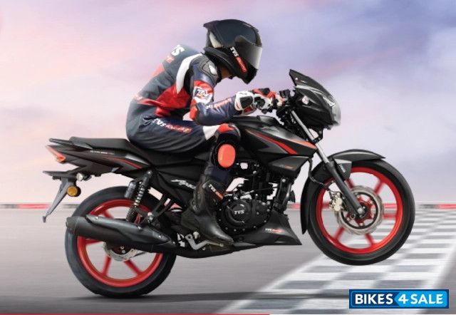 TVS Apache RTR 160 2V Racing Edition