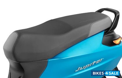 TVS Jupiter SmartXonnect Disc 2024 - Comfortable Seat